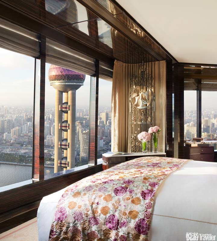 上海浦东丽思卡尔顿酒店 The Ritz-Carlton Shanghai, Pudong：对ART DECO和老上海风情进行追忆和致敬的酒...