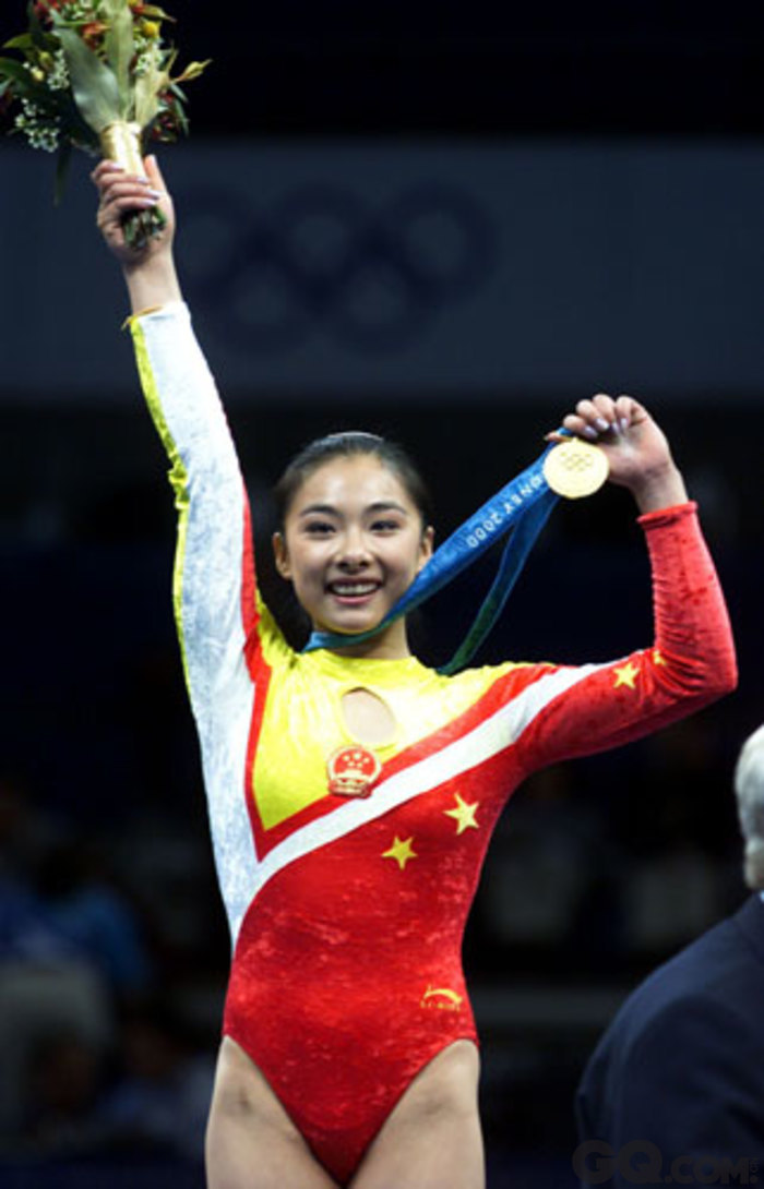 之后，刘璇可谓是叱咤体育界。16岁在中国杯国际体操赛女子个人全能比赛中，夺得女子平衡木、自由体操和女子个人全能冠军；2000年，刘璇在悉尼奥运会上获得女子体操平衡木冠军。