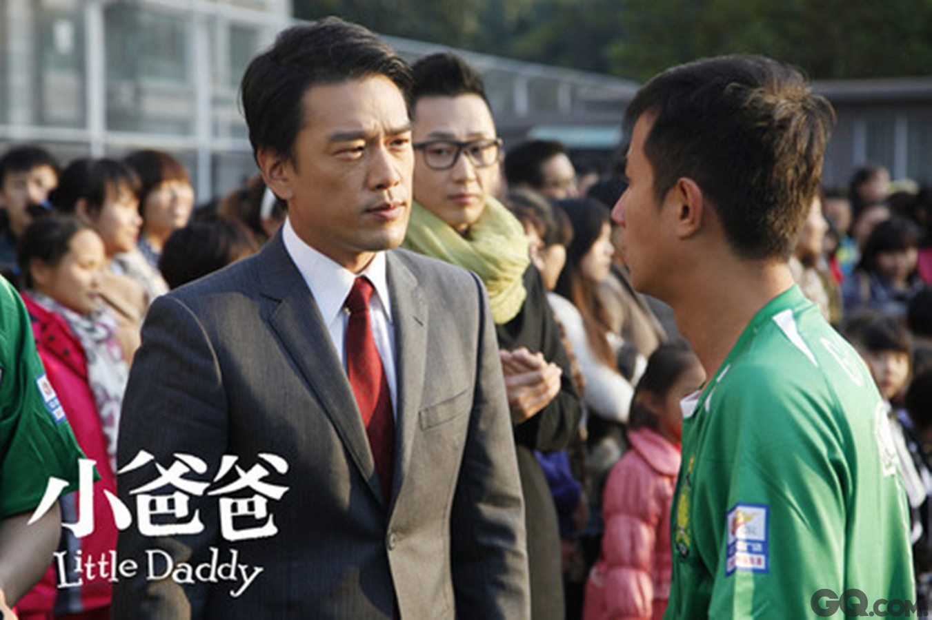 同年，王耀庆在都市温情剧《小爸爸》中饰演美国职业律师“泰勒”一角。2014年，王耀庆在偶像电视剧《唱战记》中饰演一位德高望重的“选秀教父”西城一角。