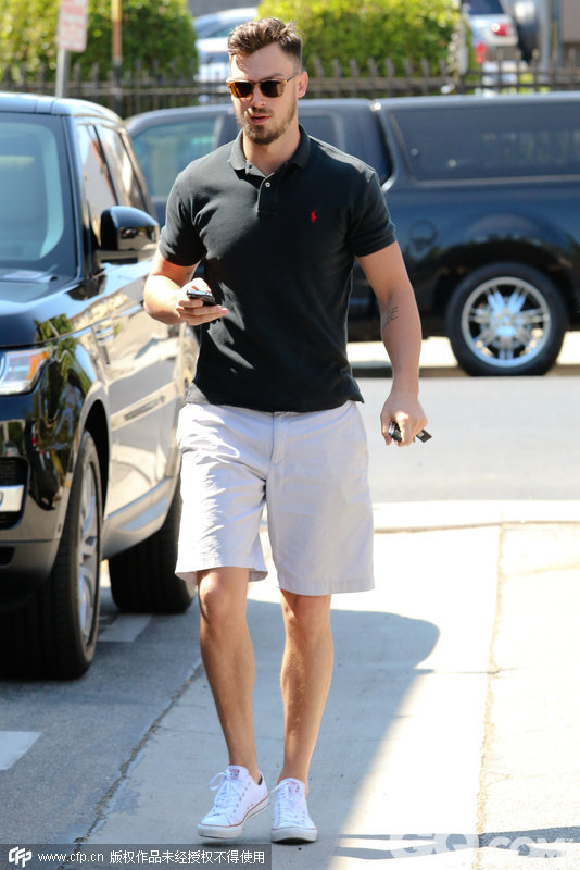 2014年9月22日讯，洛杉矶，当地时间9月21日，丽娅·米雪儿（Lea Michele）现身街头。