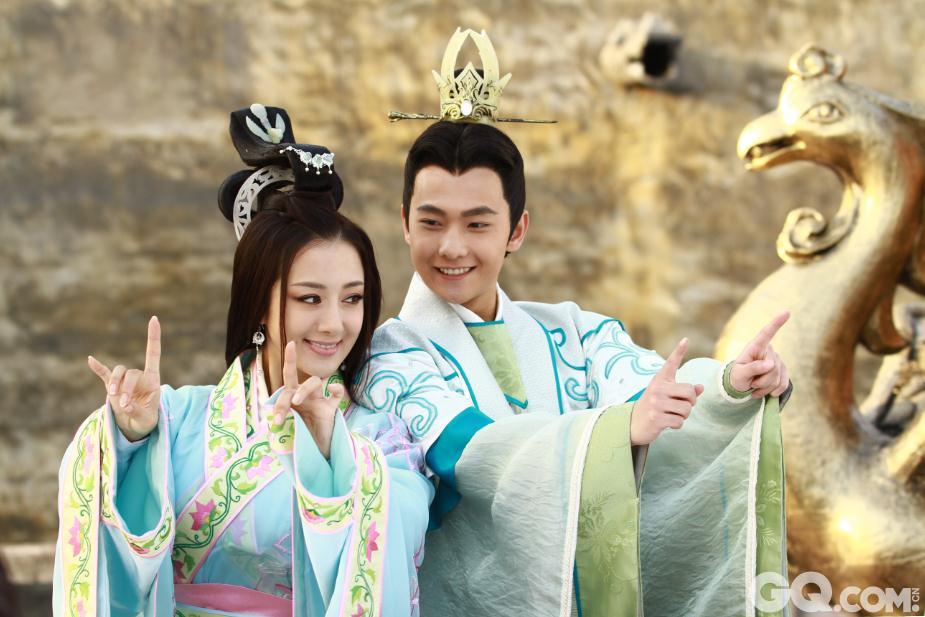 在2013年热播的古装创意剧《新洛神》中，杨洋出演了三国著名才子曹植，被称为史上最萌的曹植。