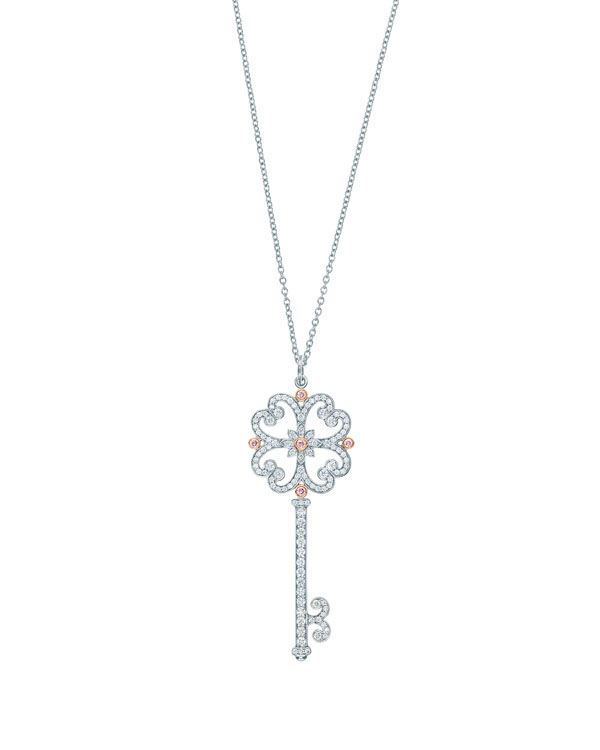 Tiffany & Co.蒂芙尼Tiffany Keys铂金镶嵌粉钻和白钻四叶心形钥匙吊坠