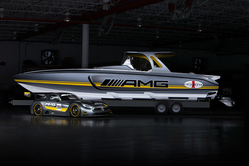 在美国佛罗里达迈阿密举办的International Boat Show上，梅赛德斯-AMG和Cigarette Racing连续第六次联手打造以AMG赛车为灵感的极速快艇。这次的主角是以AMG GT3赛车为蓝本创造的Cigarette Racing Team 41’ SD GT3快艇。
