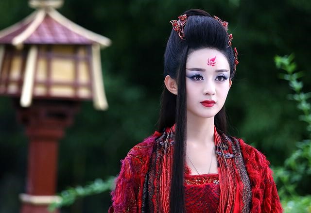 碧瑶?花千骨?盘点赵丽颖最美古装照图片