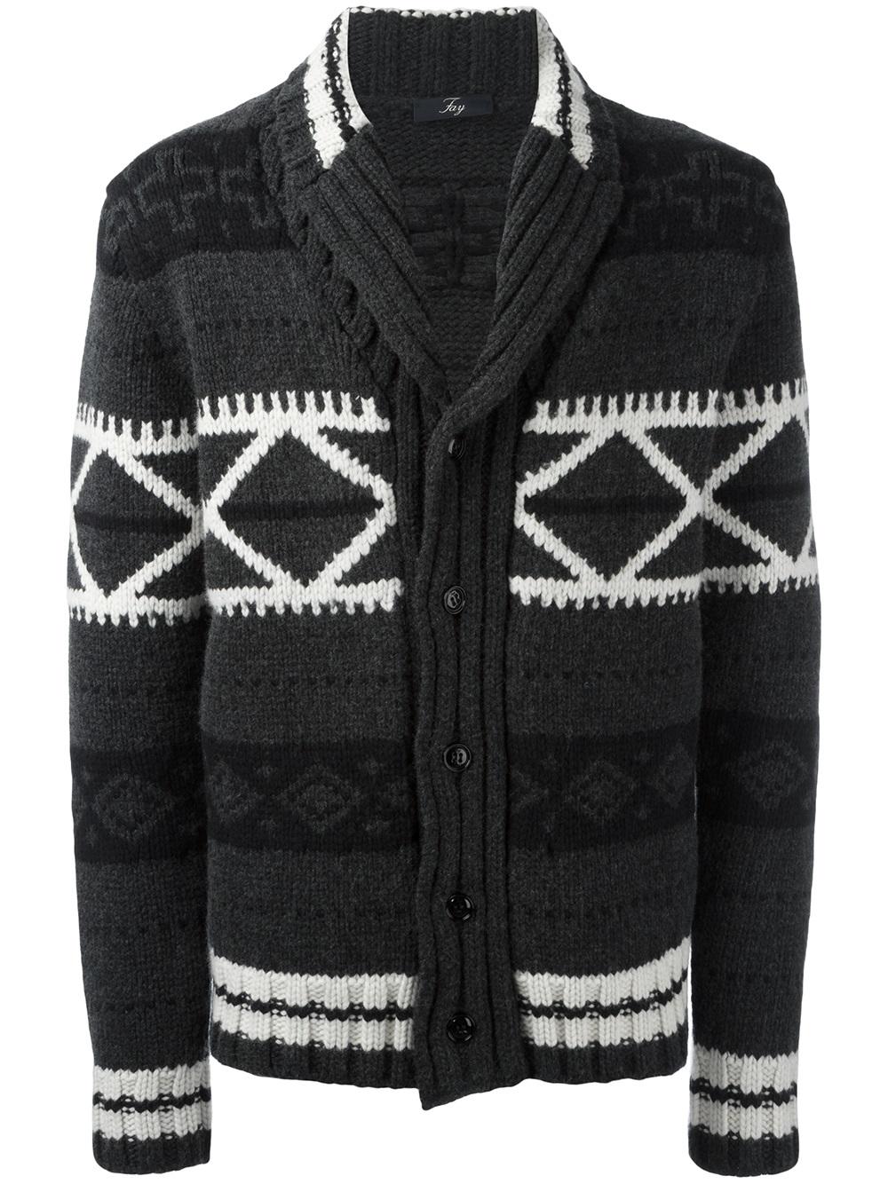 每日穿搭｜穿一件“雪花毛衣”才能更好的感受冬日
