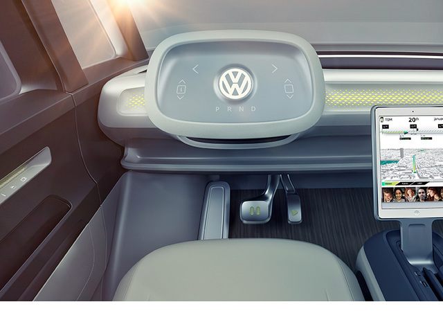 在改革潮流狂热的进行时，大众公司为了留住粉丝也投身电动车行业之中，而这辆I.D. Buzz的设计灵感正是来自曾经风靡全球的Volkswagen T1。