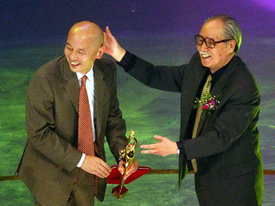 新闻人物_名人传记,访谈录_探访成功男士之路