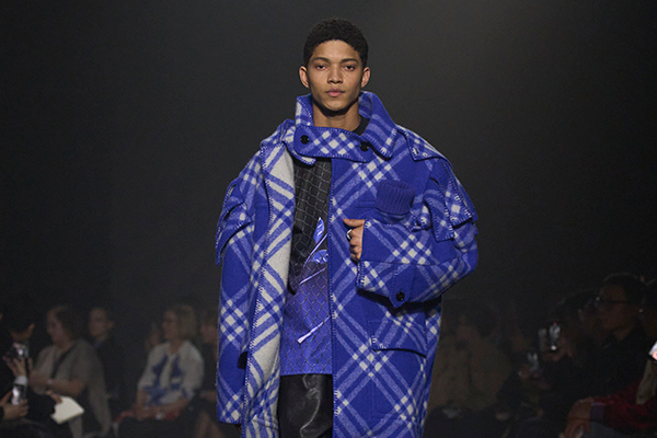Daniel Lee 揭曉其為 Burberry 設計的首秀系列 