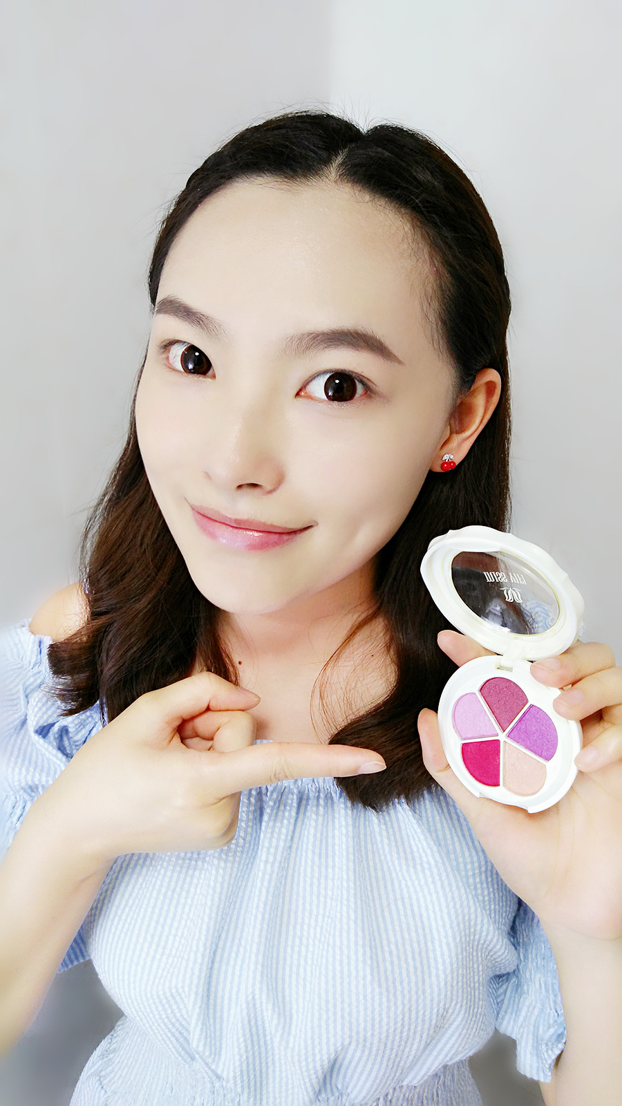 【小琦喵】哎呦,我的化妆包!
