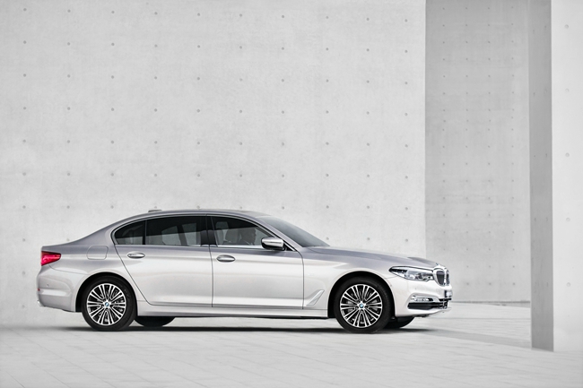 全新一代BMW 5系Li面世
