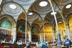 法国国家图书馆（三个分馆组成）是法国最大的图书馆，也是屈指可数的世界大型图书馆之一。位于塞纳河上游...
