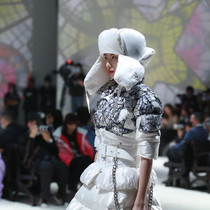 最時髦的跨界，是波司登 X 高緹耶的新一代羽絨服-風格示范