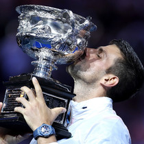 HUBLOT宇舶表品牌大使諾瓦克?德約科維奇（NOVAK DJOKOVIC）成就澳大利亞網球公開賽“十冠王” 以22個大滿貫冠軍頭銜追平歷史記錄-行業動態