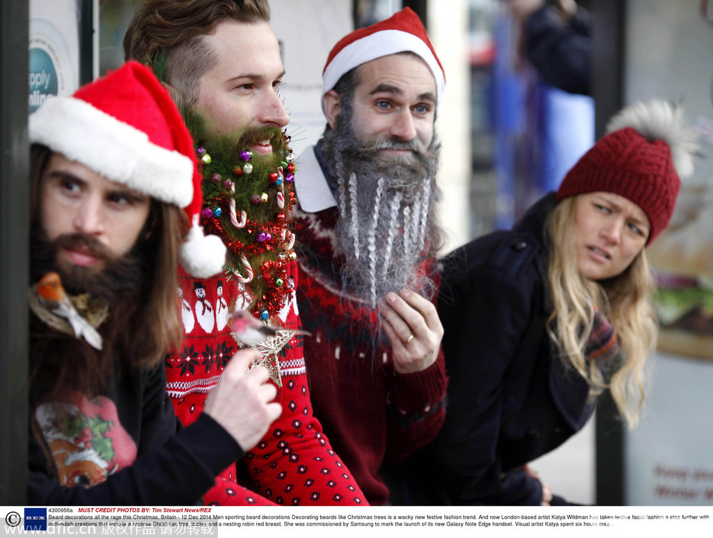 今年的英国圣诞节，人们对于胡子的装饰尤其狂热，像装饰圣诞树一般装饰他们的胡子成了新的节日时尚趋势。