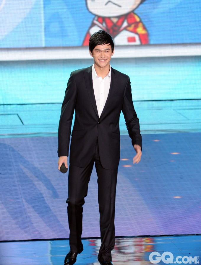 2012年9月7日，孙杨参加第9届中国金鹰电视艺术节开幕式。