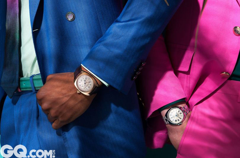 2016全部新品腕表已经上线，各大品牌推出的男人腕表，色彩上的冷峻除了酷无法言喻。如果你也太过暗淡，就没法搭配了。谁说正装腕表就得搭配正装？如果搭配一点点色彩，也是GQ男人应该学习的一课。
佩戴表款：Vacheron Constantin