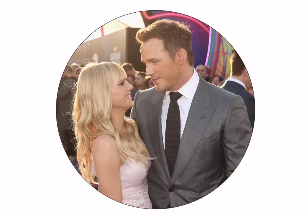 "星爵"chris pratt离婚仅仅一年,就与新女友订婚了,超级英雄真的变成