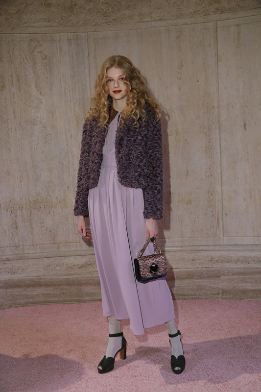 kate spade new york 2019秋季系列纽约时装周期间亮相cipriani