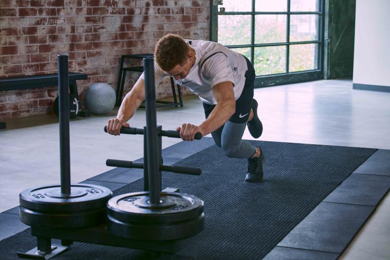 man on earth"殊荣的马特·弗雷泽 matfraser,六次参加 crossfit