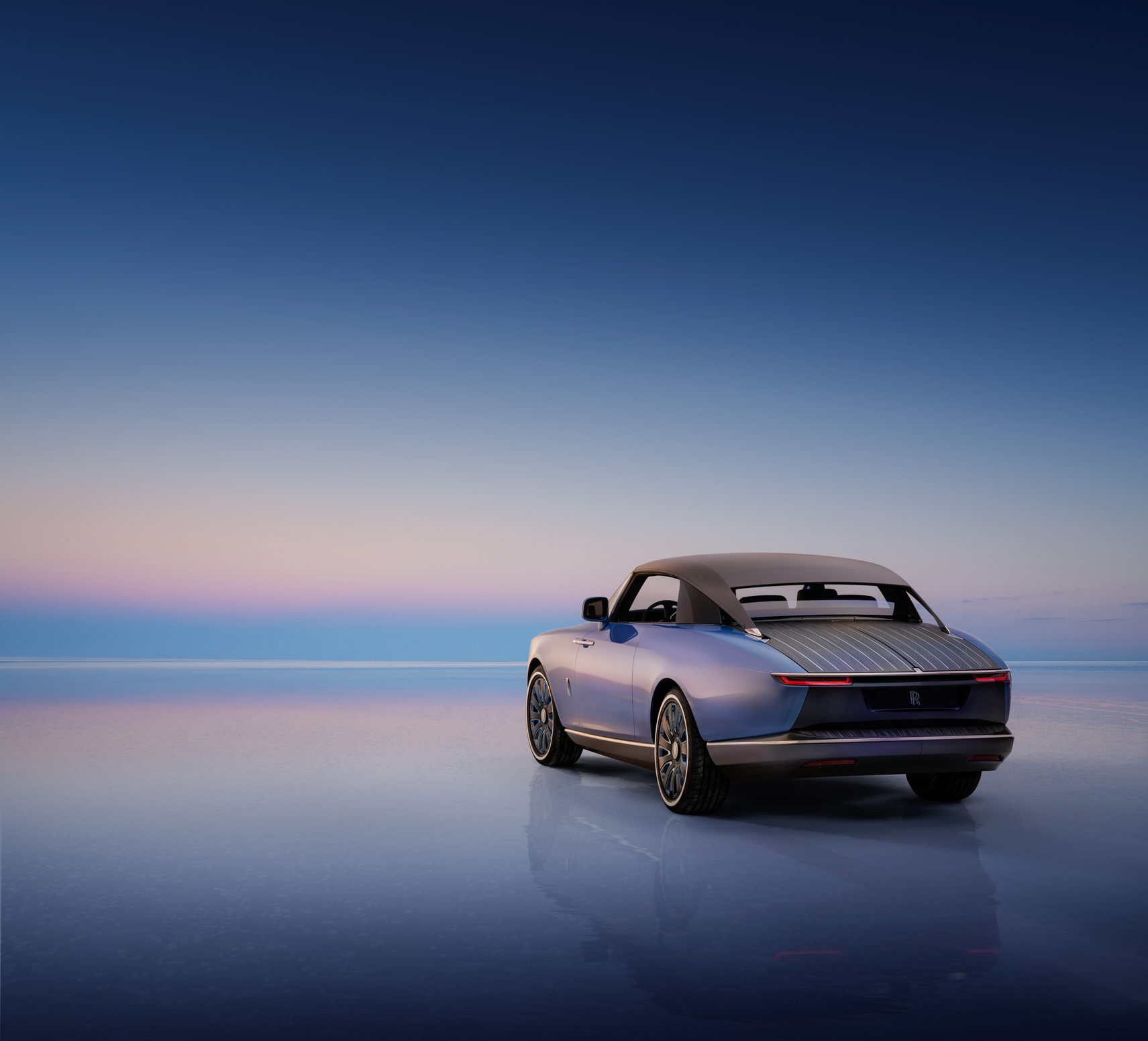 rolls-royce | media information 劳斯莱斯"浮影":专属车身定制的