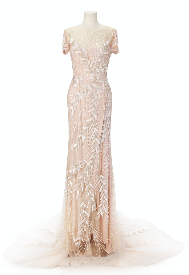 苏秘37携手高定礼服品牌reem acra重磅发布:女神礼裙限定款刁钻精华