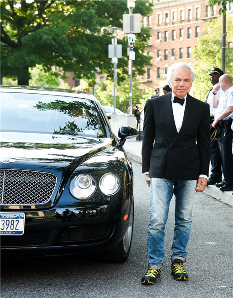 cfda2018时尚大奖头条ralphlauren先生获cfda成员致敬