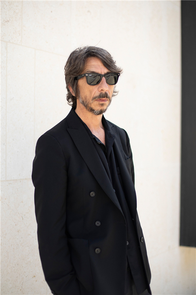 valentino设计师pierpaolopiccioli谈时尚的包容精神