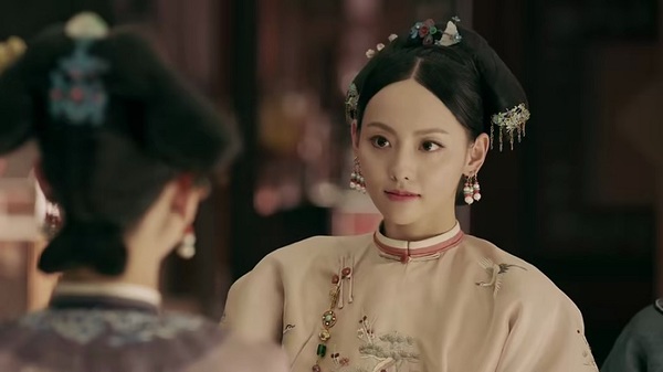 顺嫔有没有垫肩不重要 重要的是宽肩不该这么穿