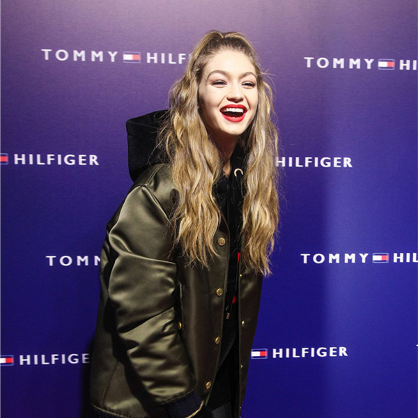 GIGI HADID亲临上海庆祝#TOMMYXGIGI#系列发布