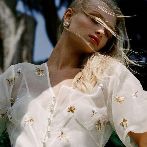 olivia von halle 发布全新《沉睡魔咒2:恶魔夫人》合作款胶囊系列